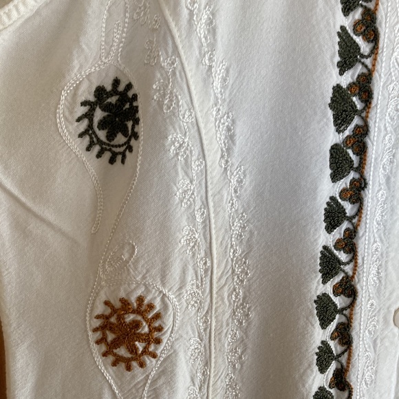 Eden Rising Bar Harbor, ME Embroidered Dress / Cover-up Small - Picture 3 of 5